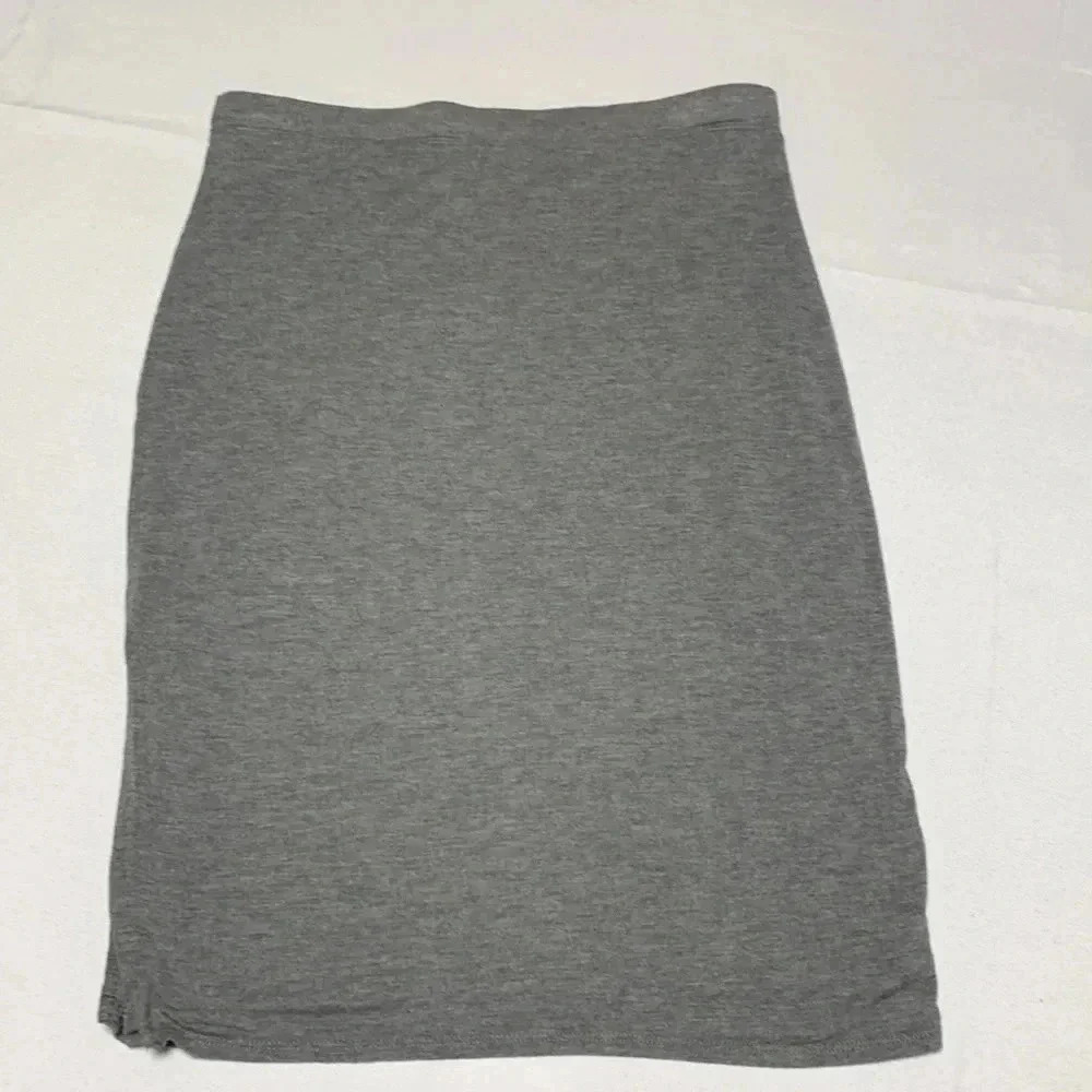 MAX STUDIO Women’s Skirt, Size S. - Picture 3 of 3